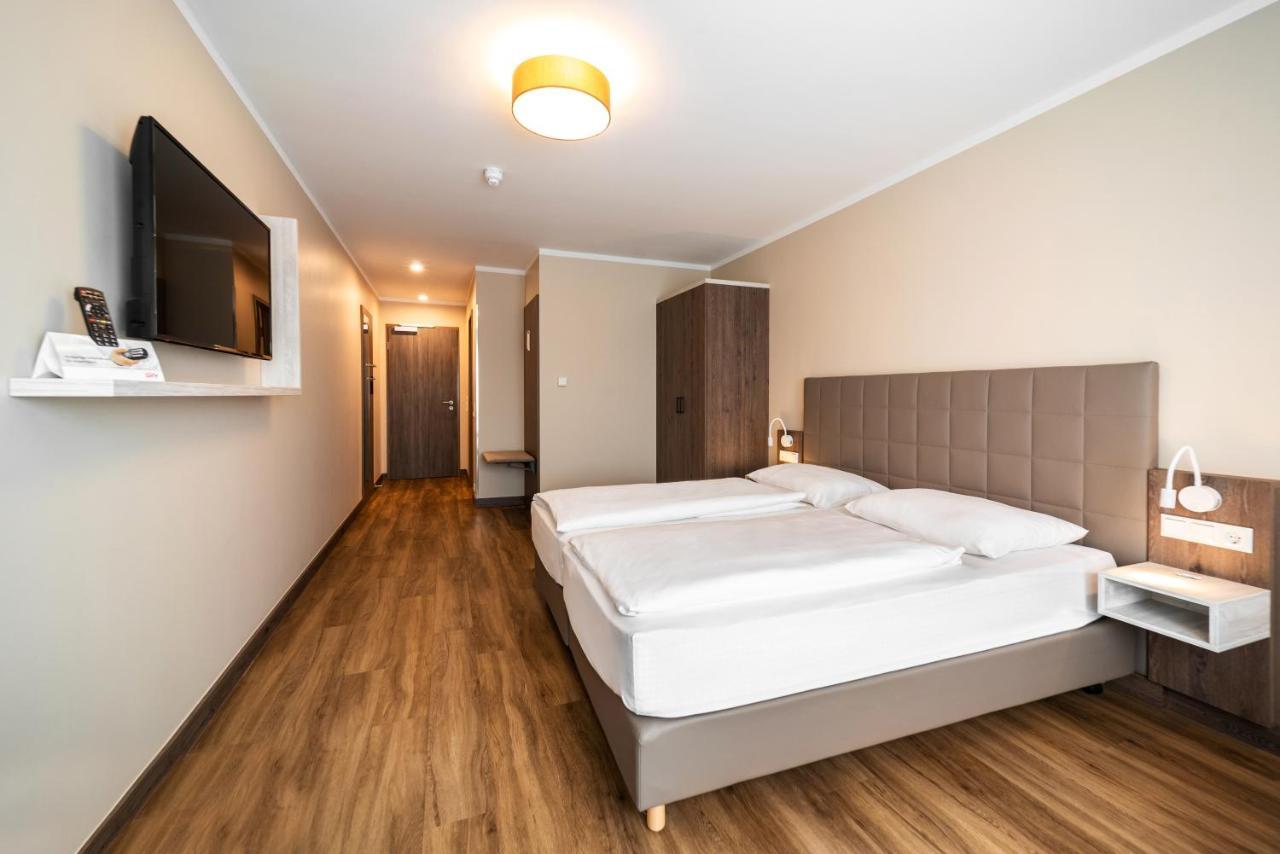 Hotel Spree-Idyll เบอร์ลิน ภายนอก รูปภาพ